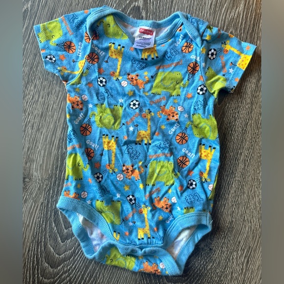 Mixture of baby short sleeve onesies— set of five! - Picture 10 of 12